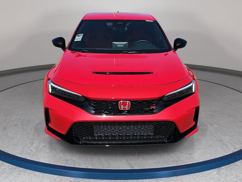 Used 2025 Honda Civic Type R image 2