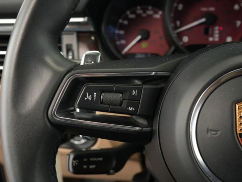 Used 2022 Porsche Macan S image 38