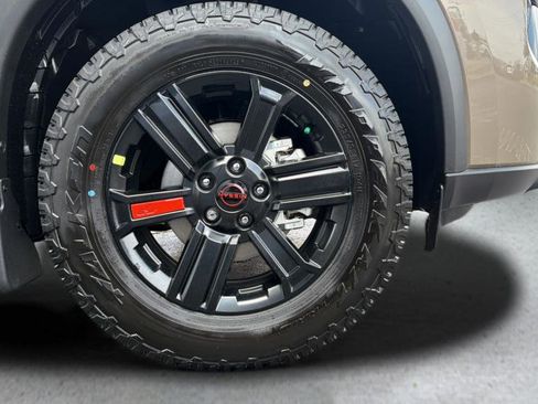 New 2026 Nissan Rogue SV AWD/4WD image 12