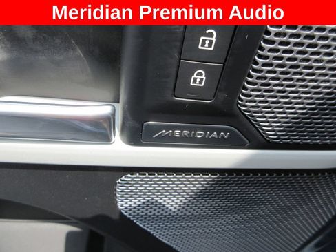 Used 2021 Land Rover Defender 110 AWD/4WD image 19
