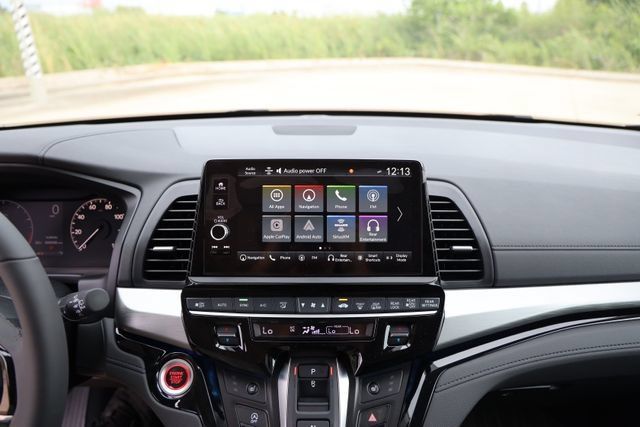 New 2026 Honda Odyssey Touring image 21