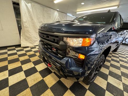 Used 2022 Chevrolet Silverado 1500 Custom Trail Boss w/ LPO, Dark Essentials Package image 35
