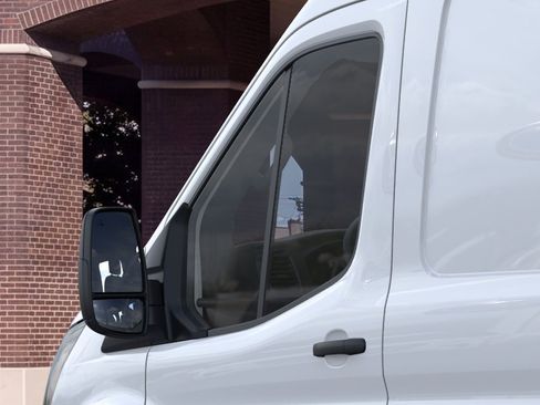 New 2026 Ford Transit 250 148 Medium Roof RWD image 20