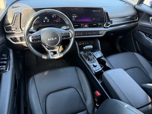 Used 2025 Kia Sportage EX AWD/4WD image 32