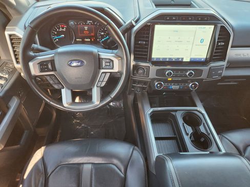 Used 2022 Ford F350 Platinum w/ FX4 Off-Road Package image 27