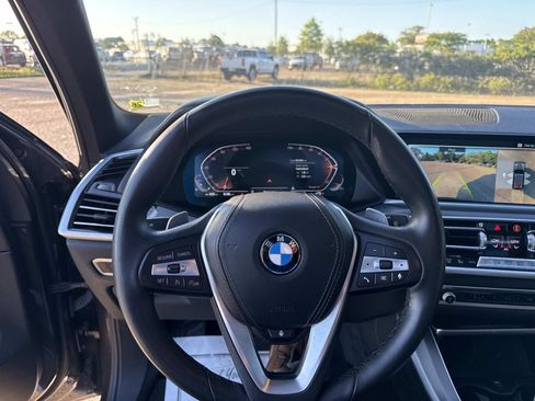 Used 2022 BMW X5 sDrive40i w/ Premium Package image 31