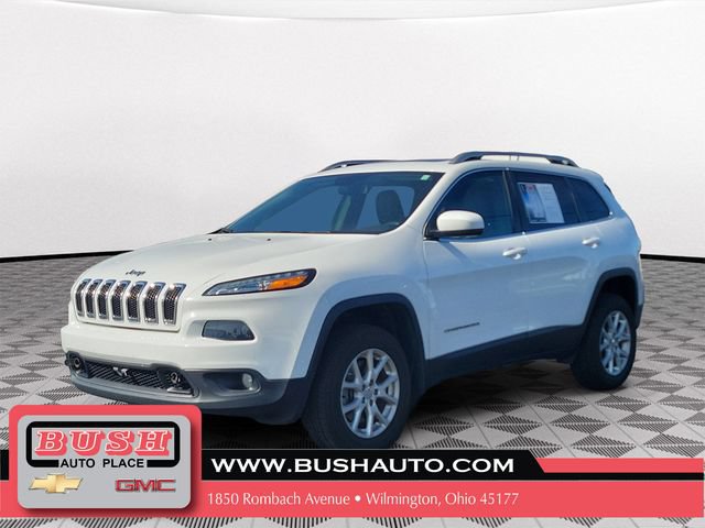 Used 2018 Jeep Cherokee Latitude Plus w/ Comfort/Convenience Group AWD/4WD image 2
