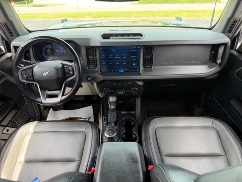 Used 2024 Ford Bronco Everglades AWD/4WD image 26