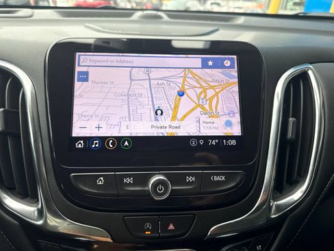 Used 2022 Chevrolet Equinox Premier AWD/4WD image 24
