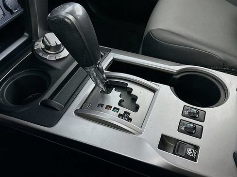 Used 2019 Toyota 4Runner SR5 Premium AWD/4WD image 19