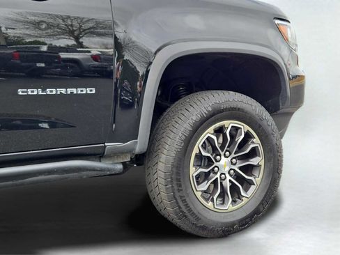 Used 2022 Chevrolet Colorado ZR2 image 11