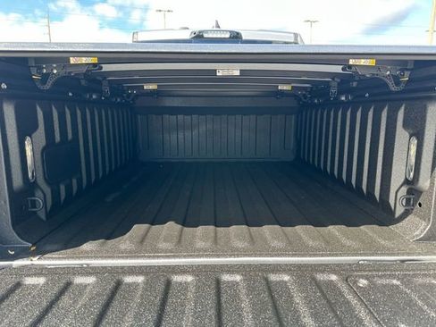 New 2026 RAM 1500 Limited w/ Trailer Tow Group image 9