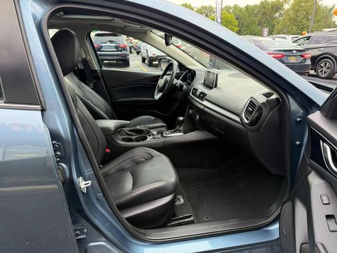 Used 2014 MAZDA MAZDA3 s Grand Touring w/ Technology Package FWD image 16