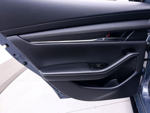 New 2026 MAZDA MAZDA3 Hatchback w/ Appearance Package image 24