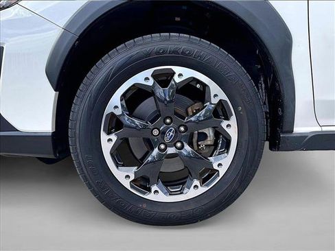 Used 2021 Subaru Crosstrek 2.0i Premium w/ Moonroof Package image 10