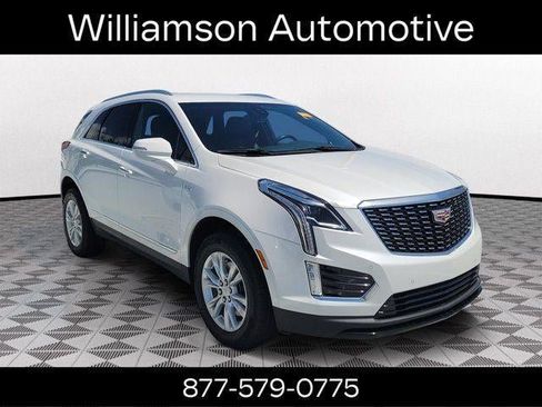 Certified 2023 Cadillac XT5 Luxury FWD image 1