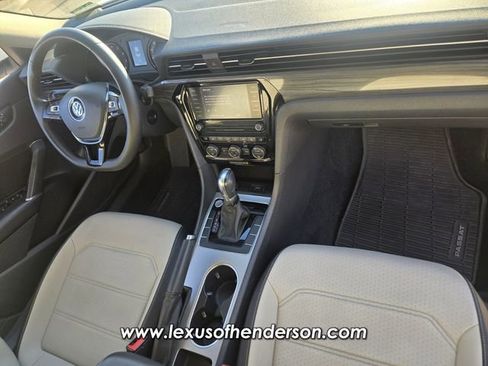 Used 2020 Volkswagen Passat 2.0T R-Line FWD image 18