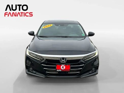 Used 2021 Honda Accord Touring image 9