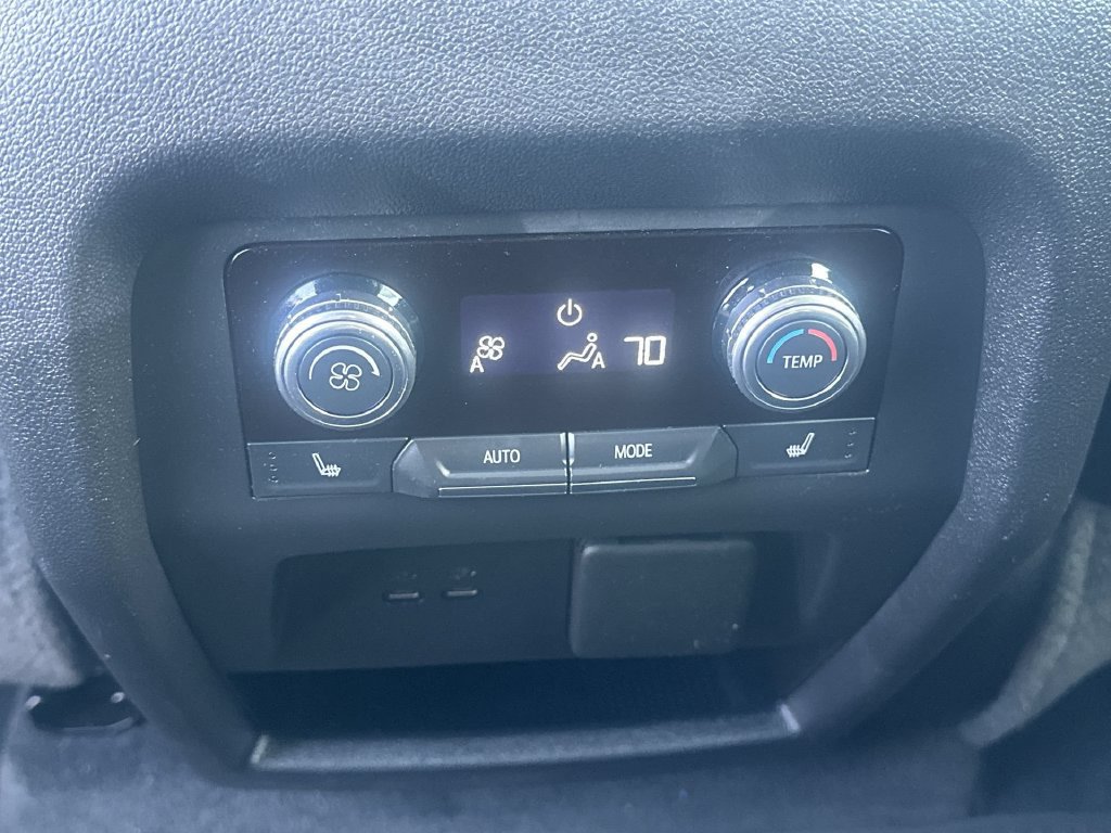 Used 2024 GMC Acadia Denali AWD/4WD image 22