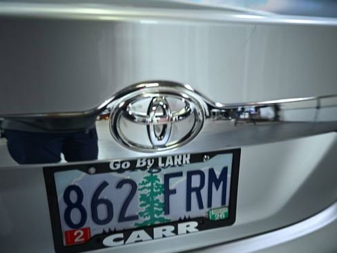 Used 2012 Toyota Camry SE image 15