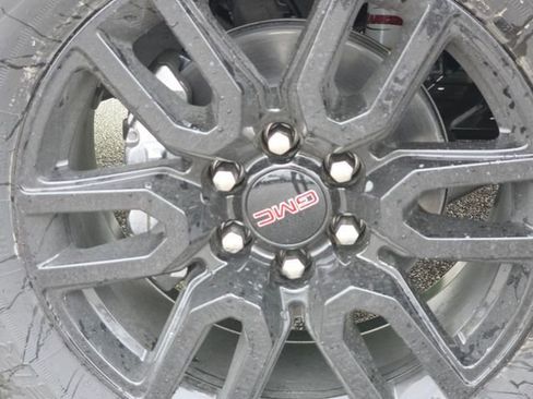 New 2026 GMC Sierra 1500 Elevation AWD/4WD image 11