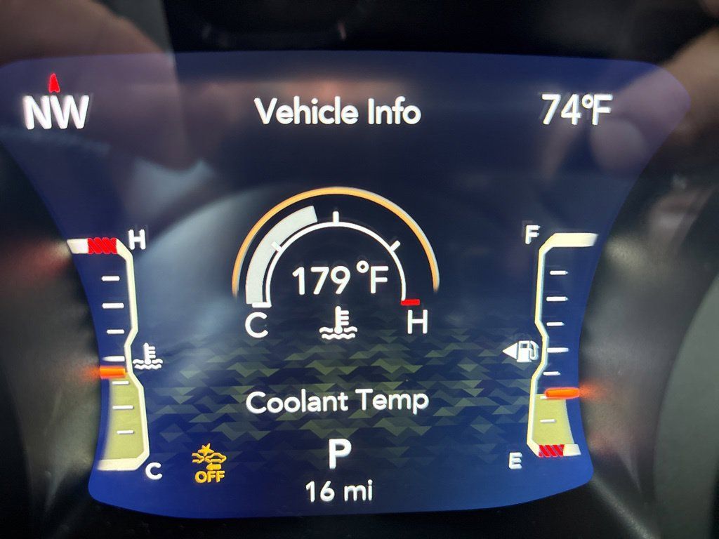 New 2026 Jeep Gladiator Mojave AWD/4WD image 32