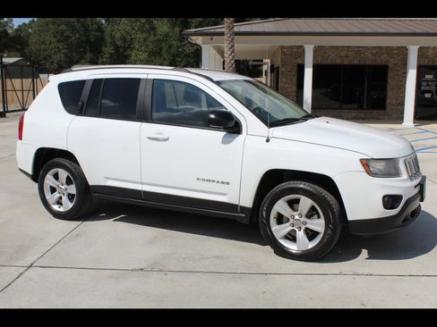 Used 2016 Jeep Compass Sport w/ Power Value Group FWD image 1