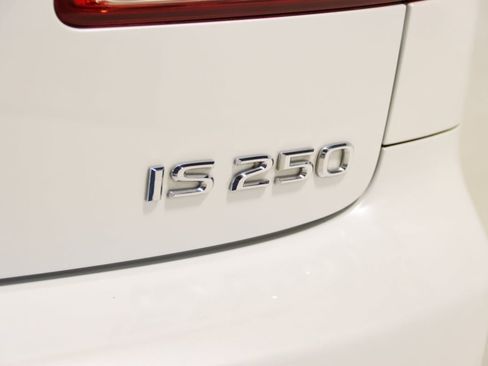 Used 2011 Lexus IS 250 image 11