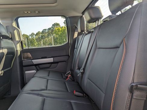 New 2025 Ford F250 Lariat w/ Lariat Ultimate Package image 15