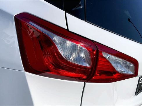 Used 2021 Chevrolet Equinox LT AWD/4WD image 29