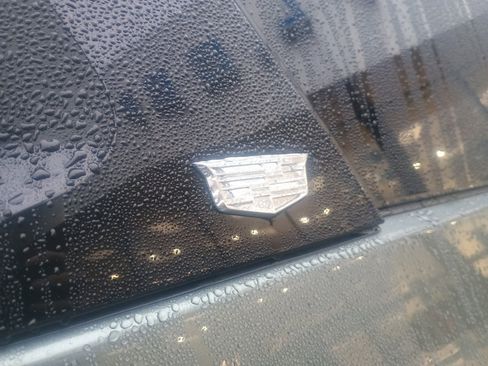 Used 2023 Cadillac Escalade Sport w/ LPO, ONYX Package image 5