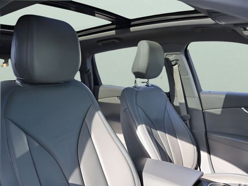 Used 2020 Lincoln Nautilus Reserve AWD/4WD image 21