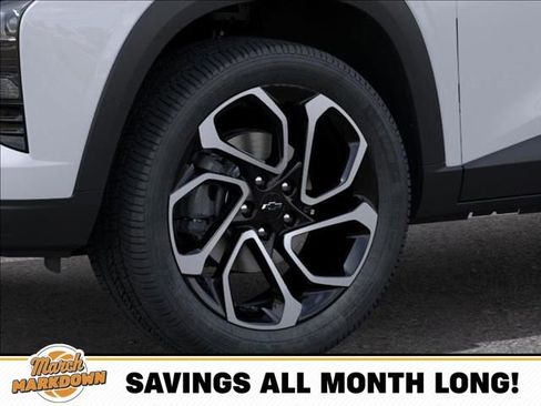 New 2026 Chevrolet Trax RS w/ Sunroof Package image 9