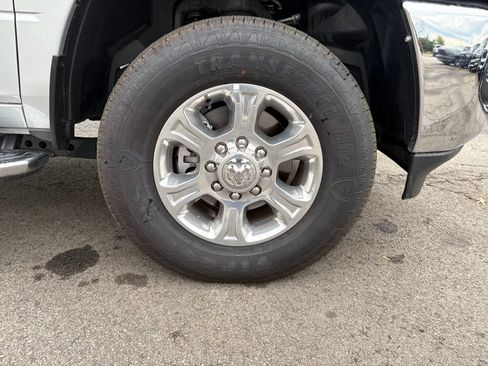 Used 2026 RAM 2500 Big Horn AWD/4WD image 31