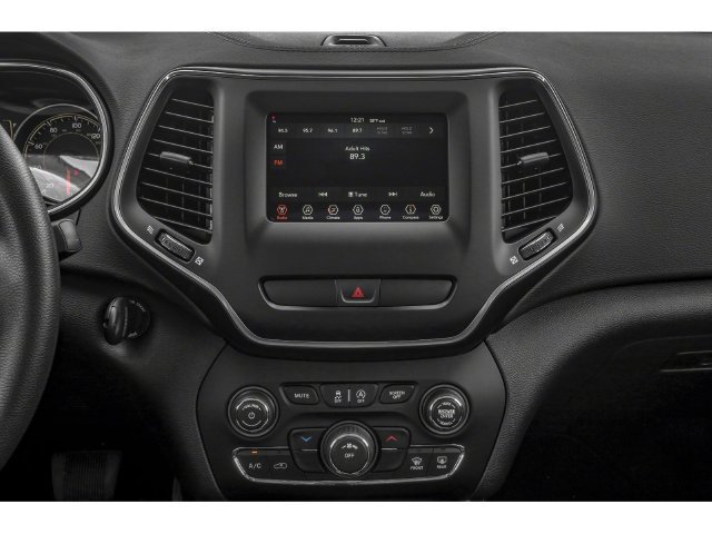 Used 2019 Jeep Cherokee High Altitude AWD/4WD image 7