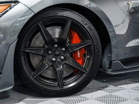 Used 2020 Ford Mustang Shelby GT500 w/ Carbon Fiber Track Pack image 13