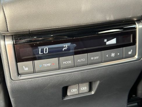 Used 2025 Lexus GX 550 AWD/4WD image 26