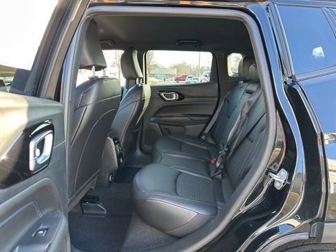 New 2026 Jeep Compass Latitude image 22
