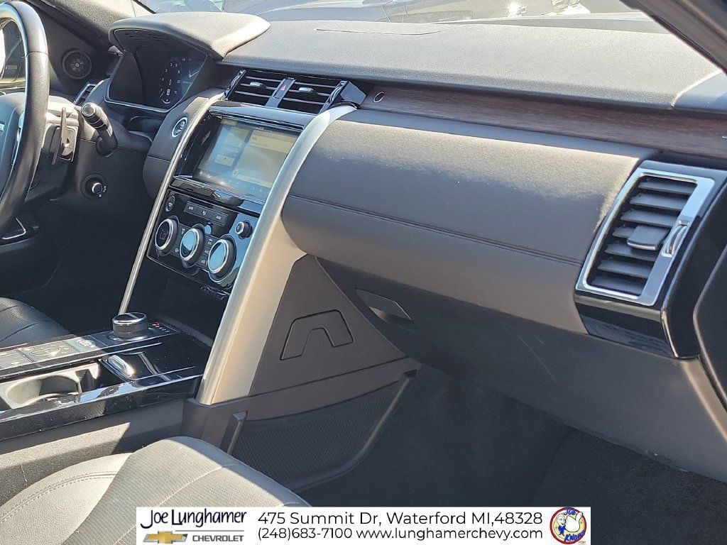 Used 2019 Land Rover Discovery HSE AWD/4WD image 30