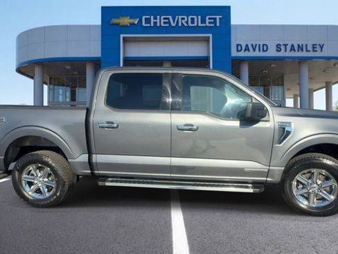 Used 2025 Ford F150 XLT w/ Equipment Group 301A Standard AWD/4WD image 9
