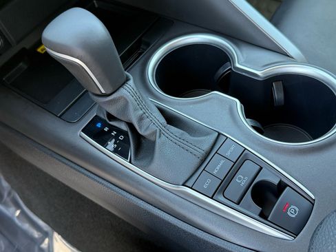 Used 2024 Toyota Camry XLE w/ Cold Weather Package image 27