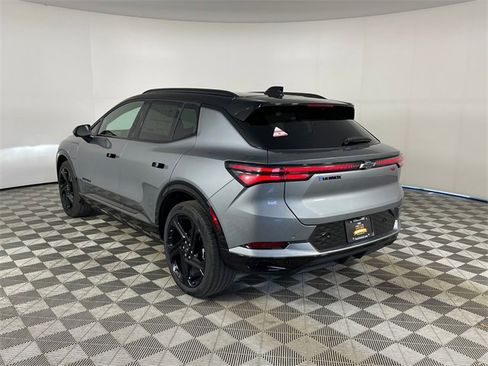 New 2026 Chevrolet Equinox EV RS image 18