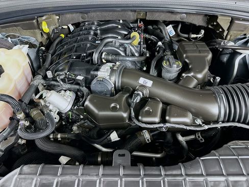 Certified 2024 Jeep Grand Cherokee Limited image 41