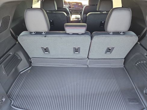 New 2026 Chevrolet Traverse RS image 7