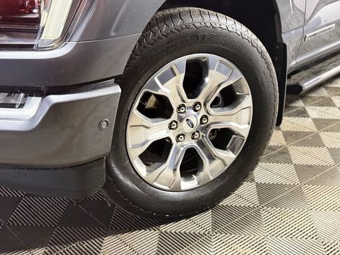 Used 2022 Ford F150 Platinum AWD/4WD image 2