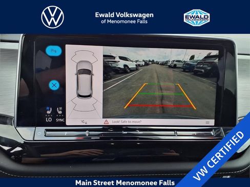 Certified 2026 Volkswagen Atlas Cross Sport SE AWD/4WD image 20