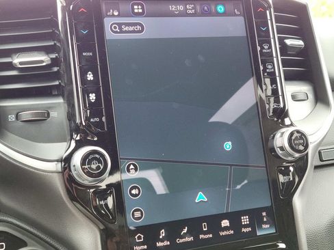 New 2026 RAM 1500 4x4 Crew Cab image 22