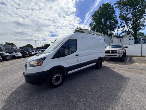 Used 2017 Ford Transit 250 130 Medium Roof RWD image 38