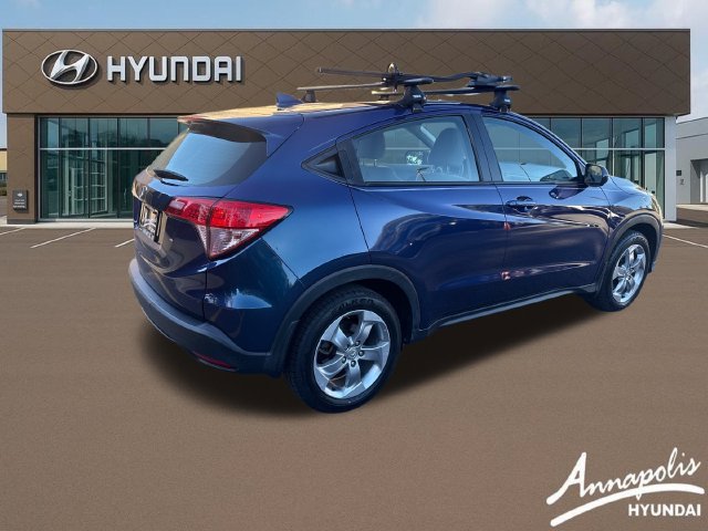 Used 2017 Honda HR-V LX image 5