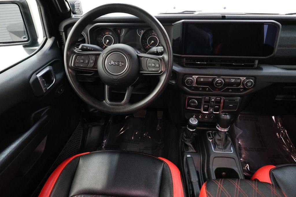 Used 2025 Jeep Wrangler Unlimited Sport AWD/4WD image 97